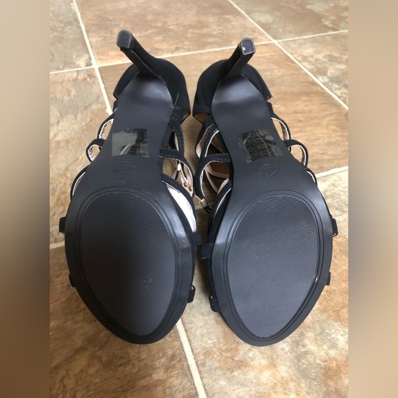 WOMENS HIGH HEEL SANDALS BY SHOE REPUBLIC SIZE 8.5 - Picture 6 of 11